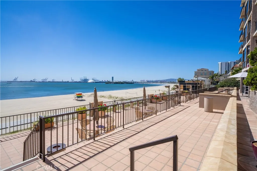 1750 E Ocean Boulevard 503, Long Beach, California 90802 home-pic-24