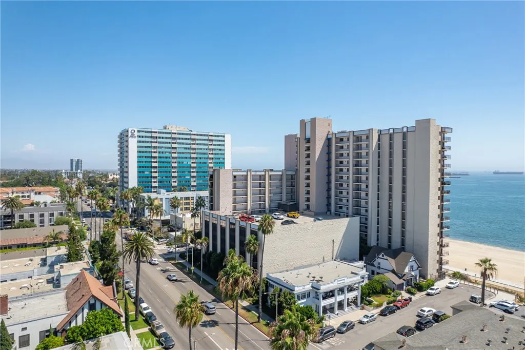 1750 E Ocean Boulevard 503, Long Beach, California 90802 home-pic-32