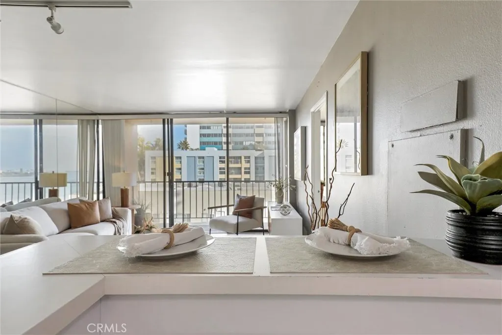 1750 E Ocean Boulevard 503, Long Beach, California 90802 home-pic-13