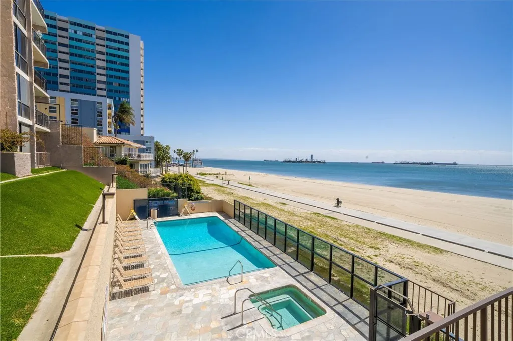 1750 E Ocean Boulevard 503, Long Beach, California 90802 home-pic-22