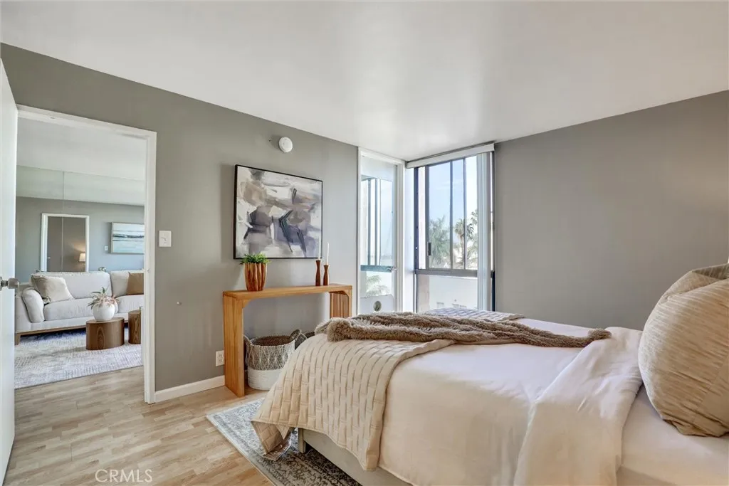 1750 E Ocean Boulevard 503, Long Beach, California 90802 home-pic-15