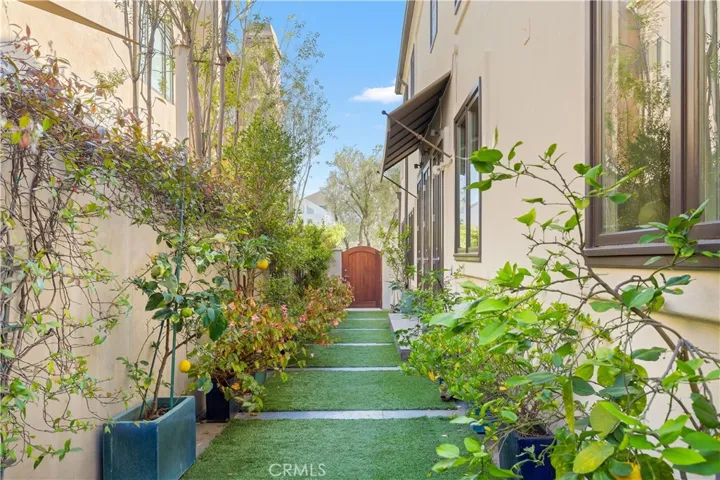 319 Orchid, Corona Del Mar, California 92625