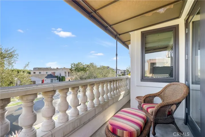 319 Orchid, Corona Del Mar, California 92625