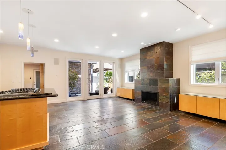 319 Orchid, Corona Del Mar, California 92625