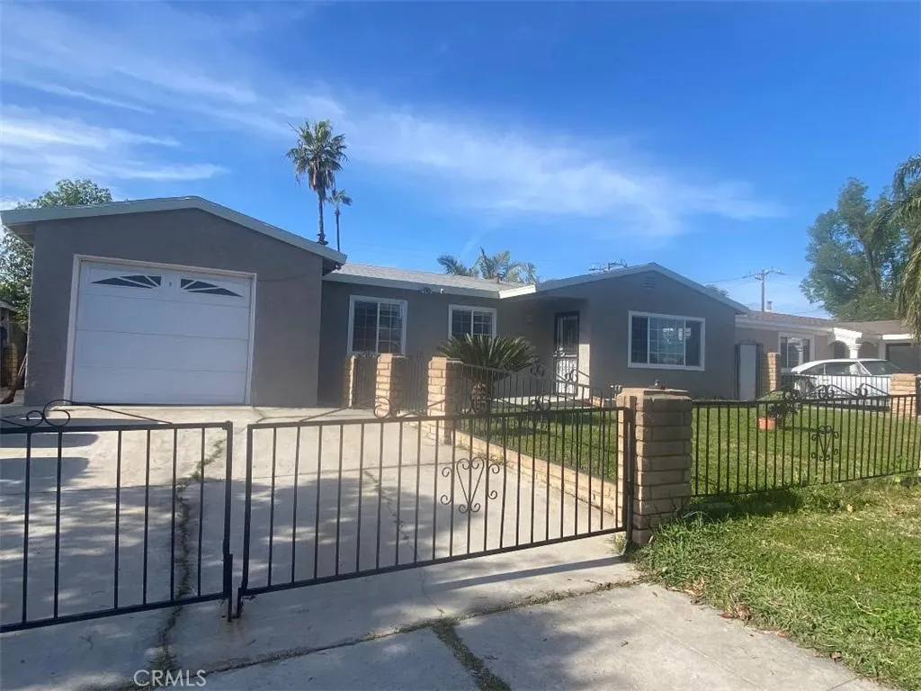 1133 Aldgate, La Puente, California 91744 home-pic-1
