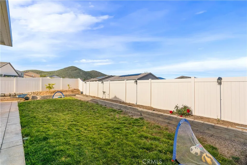 29458 Laredo Circle, Menifee, California 92584 home-pic-29