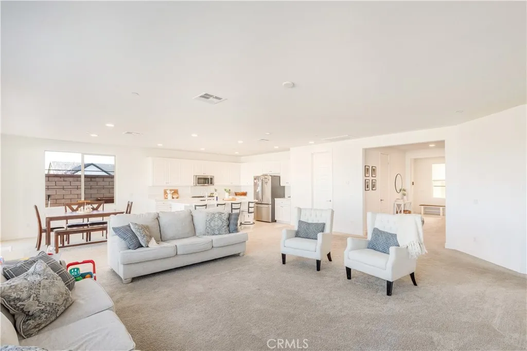 29458 Laredo Circle, Menifee, California 92584 home-pic-7