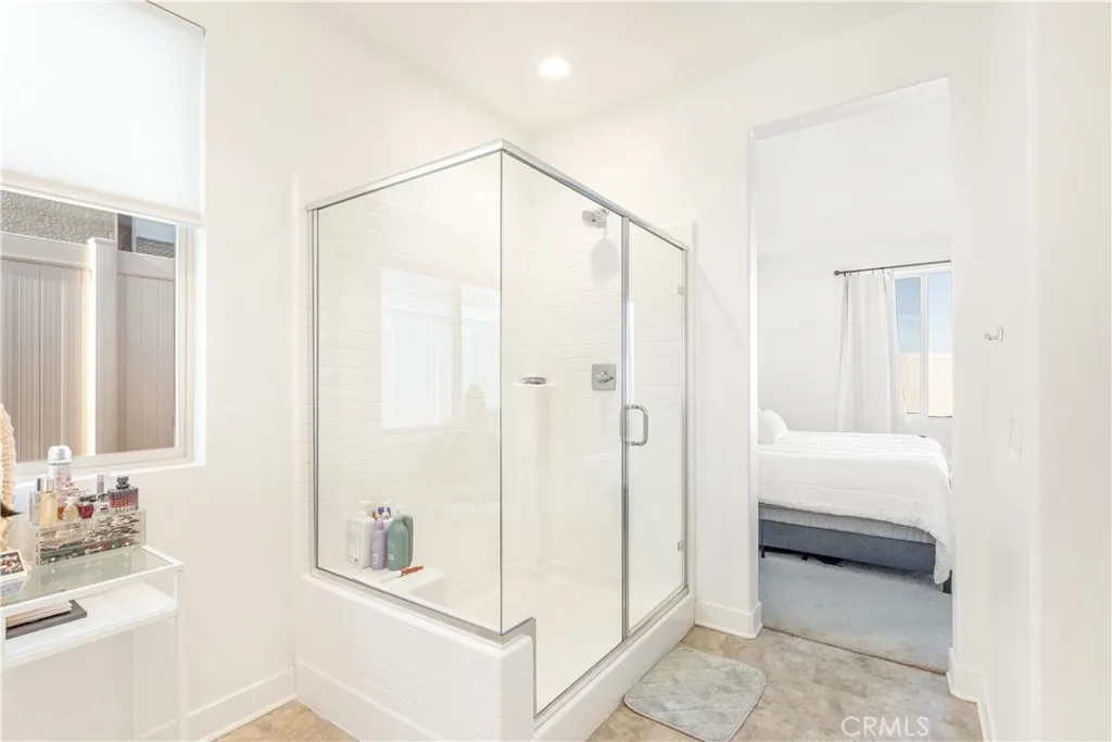 29458 Laredo Circle, Menifee, California 92584 home-pic-23
