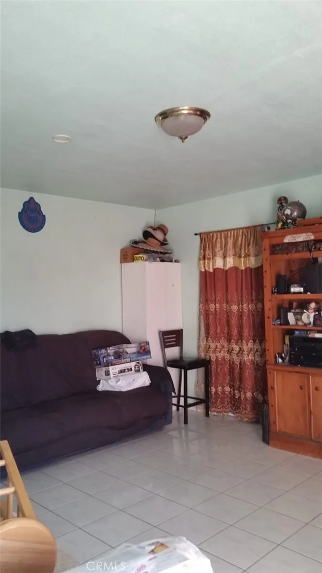 22438 Claretta, Hawaiian Gardens, California 90716 home-pic-3