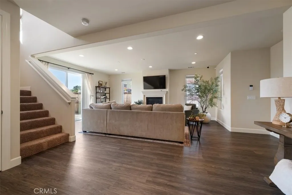 3004 Arezzo, San Luis Obispo, California 93401 home-pic-5