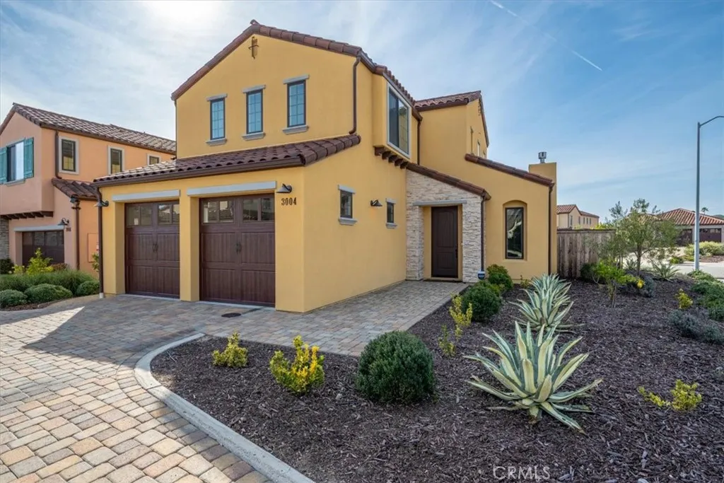3004 Arezzo, San Luis Obispo, California 93401 home-pic-1