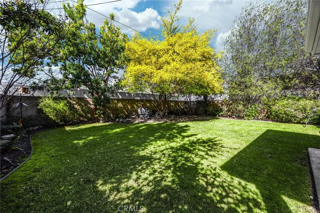 5533 Oliva Avenue, Lakewood, California 90712 home-pic-29