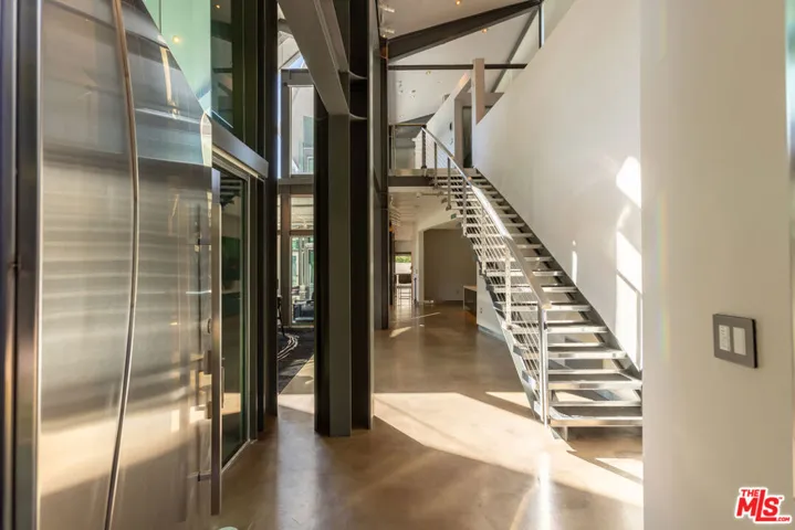 8538 Eastwood Road, Los Angeles, California 90046