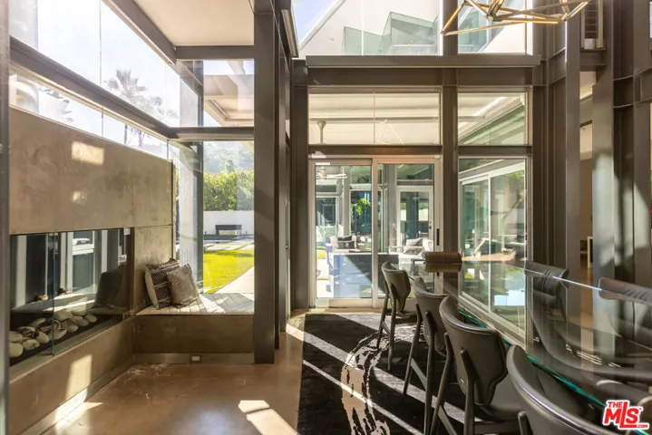 8538 Eastwood Road, Los Angeles, California 90046