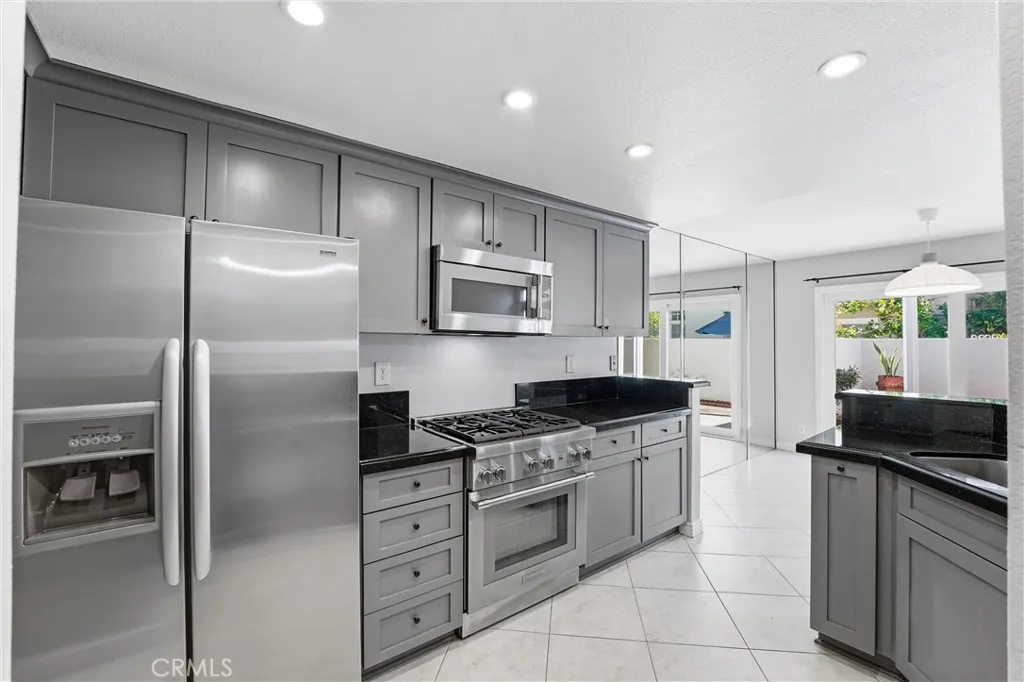 14 Alcoba, Irvine, California 92614 home-pic-8