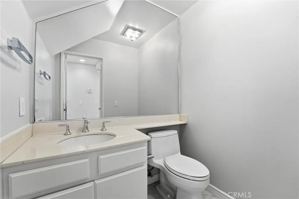 14 Alcoba, Irvine, California 92614 home-pic-10