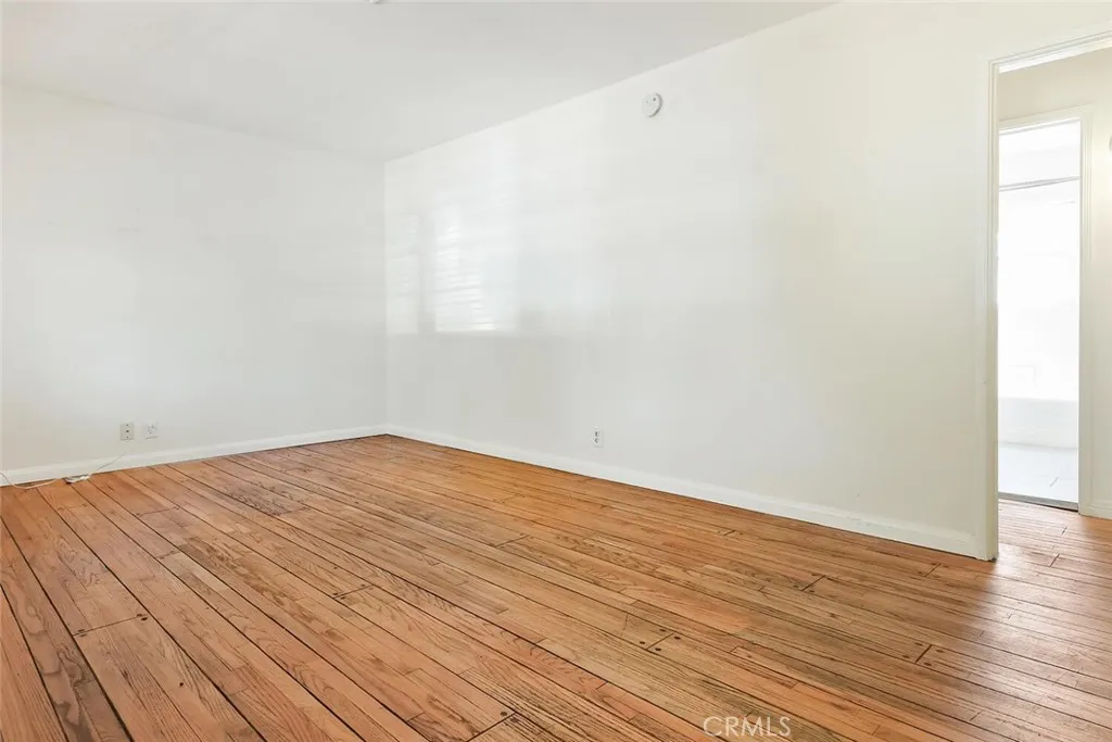 5136 Noble Ave, Sherman Oaks, California 91403 home-pic-26