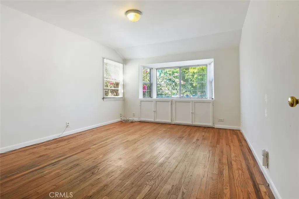 5136 Noble Ave, Sherman Oaks, California 91403 home-pic-19