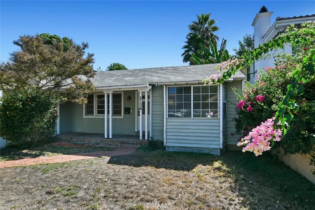 5136 Noble Ave, Sherman Oaks, California 91403 home-pic-3