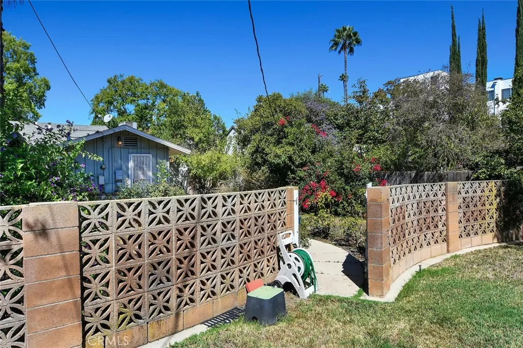 5136 Noble Ave, Sherman Oaks, California 91403 home-pic-32