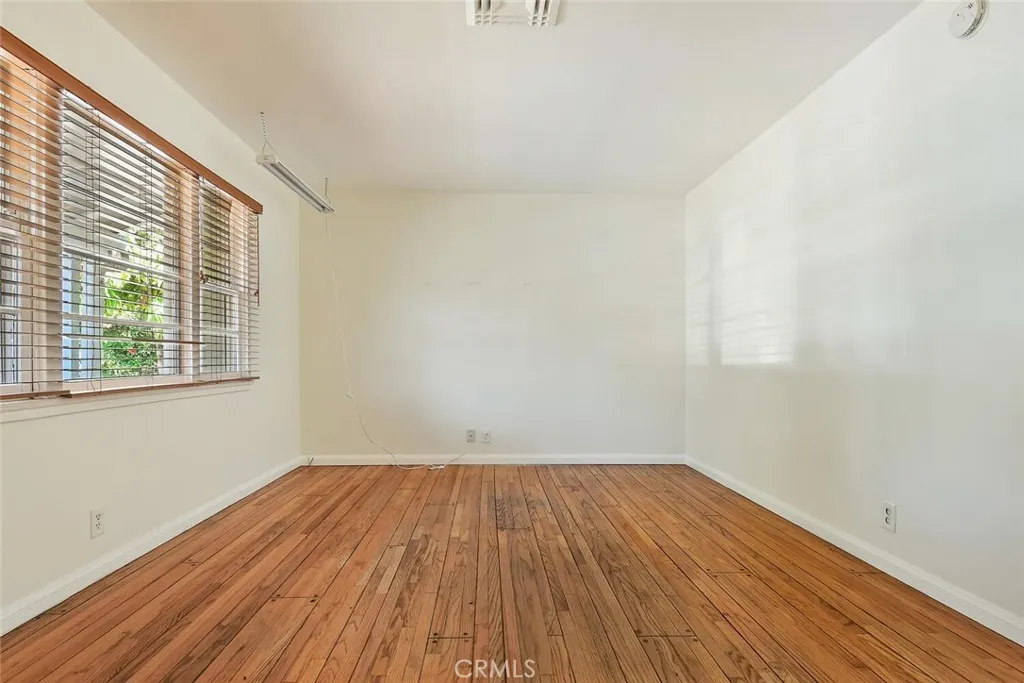 5136 Noble Ave, Sherman Oaks, California 91403 home-pic-23