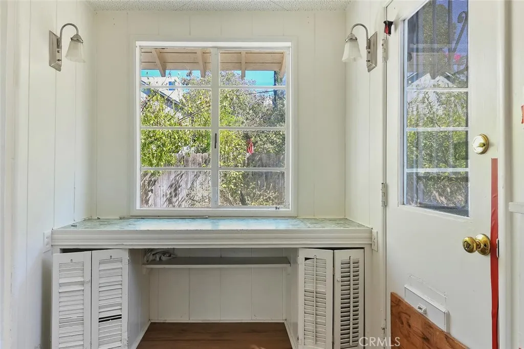 5136 Noble Ave, Sherman Oaks, California 91403 home-pic-10