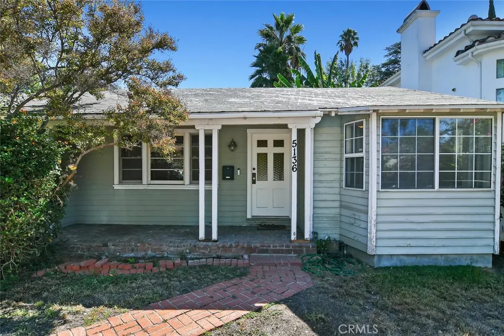 5136 Noble Ave, Sherman Oaks, California 91403 home-pic-1