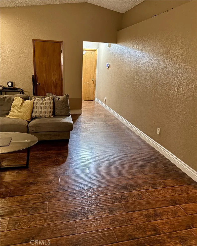 18104 Birch, Hesperia, California 92345 home-pic-4