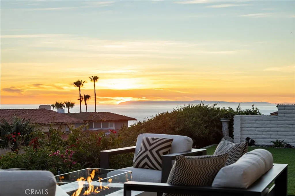 1205 Via Catalina, San Clemente, California 92672 home-pic-17