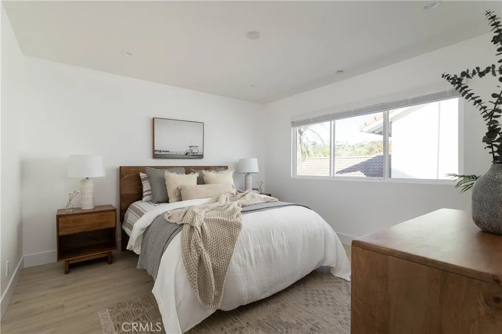 1205 Via Catalina, San Clemente, California 92672 home-pic-33