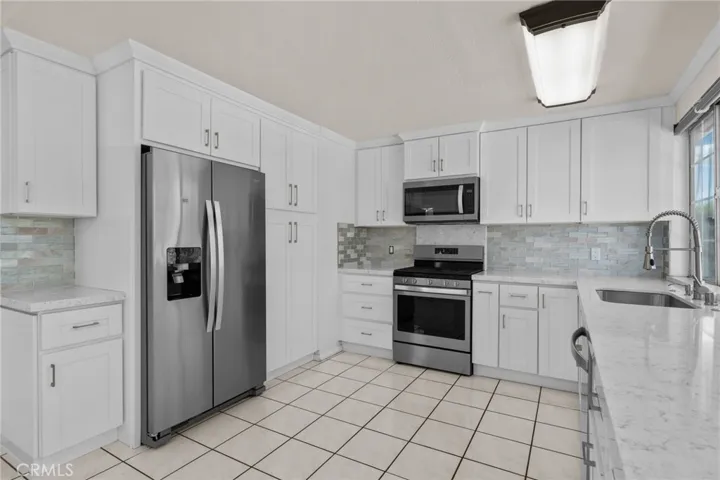 359 Addleman, West Covina, California 91792