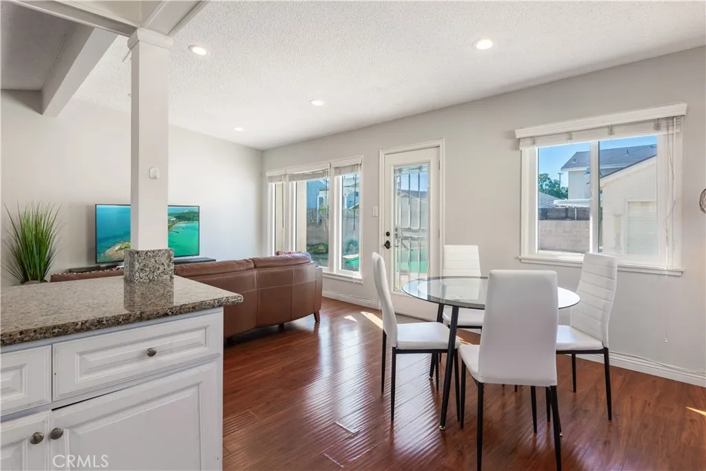 20017 Bernist Avenue, Torrance, California 90503 home-pic-9