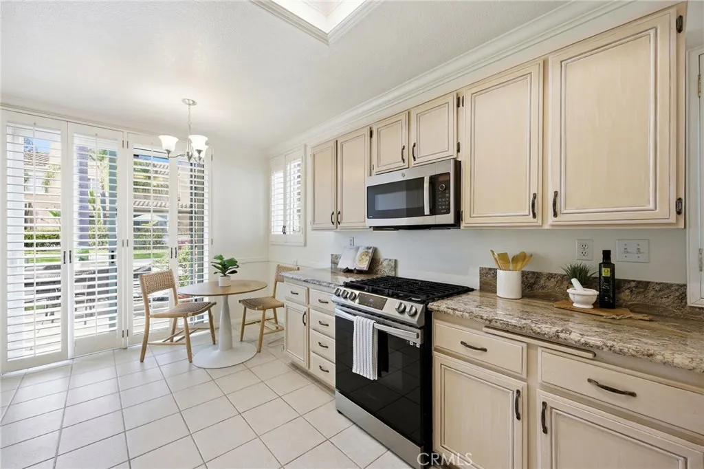 178 Chandon, Laguna Niguel, California 92677 home-pic-7