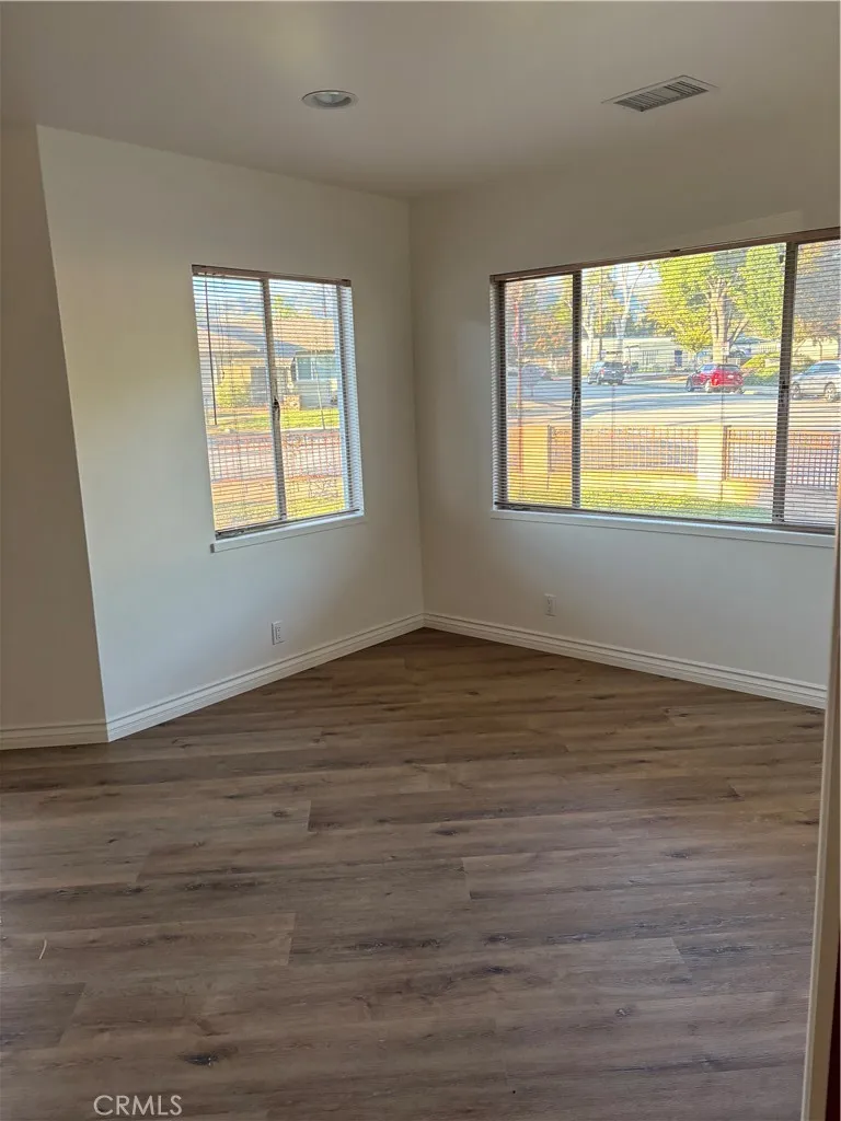 254 E 4th, San Dimas, California 91773 home-pic-10