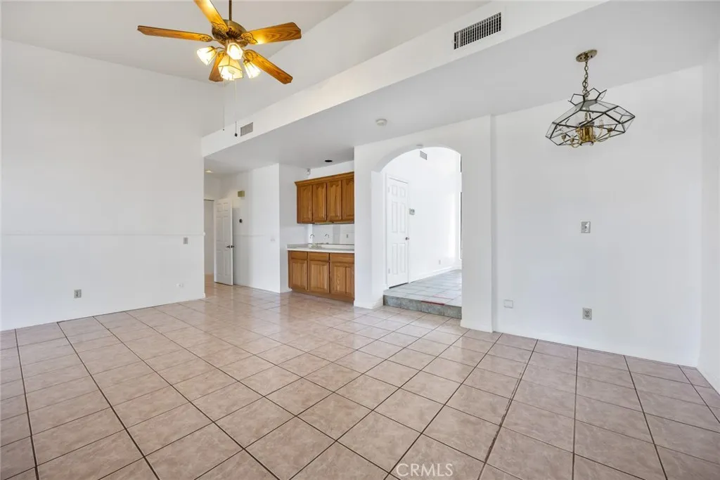 3195 Hampton, West Covina, California 91791 home-pic-34