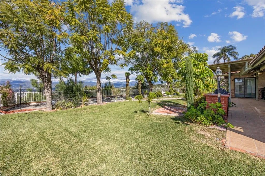 3195 Hampton, West Covina, California 91791 home-pic-65