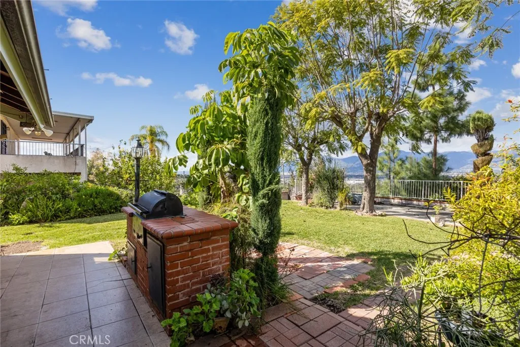 3195 Hampton, West Covina, California 91791 home-pic-64