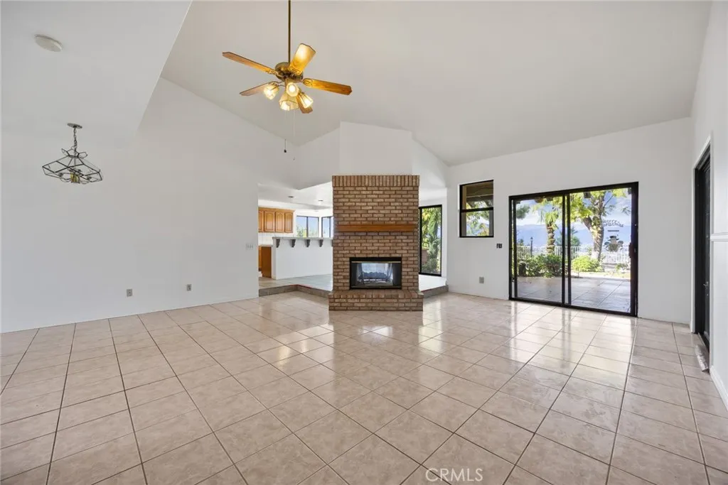 3195 Hampton, West Covina, California 91791 home-pic-30