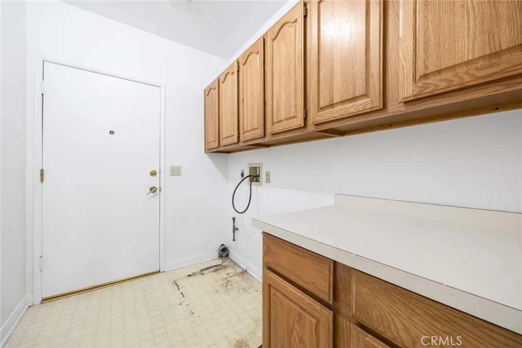 3195 Hampton, West Covina, California 91791 home-pic-62