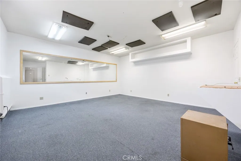3195 Hampton, West Covina, California 91791 home-pic-56