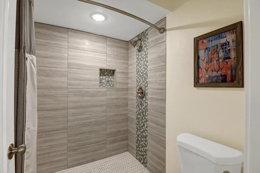 43733 Avenida Alicante, Palm Desert, California 92211 home-pic-29
