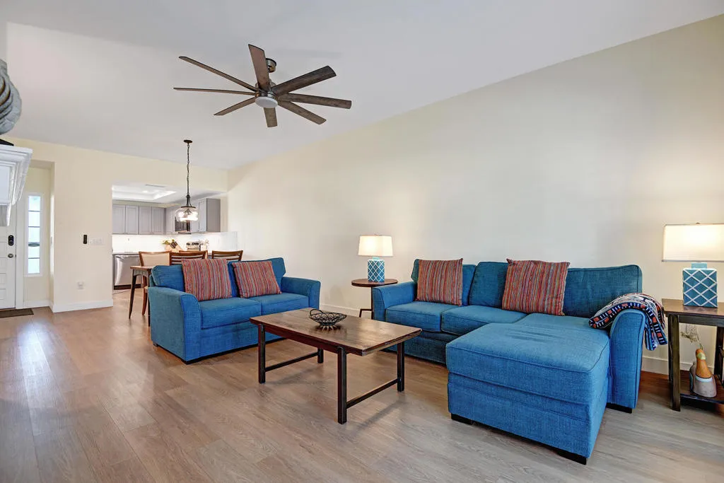 43733 Avenida Alicante, Palm Desert, California 92211 home-pic-4