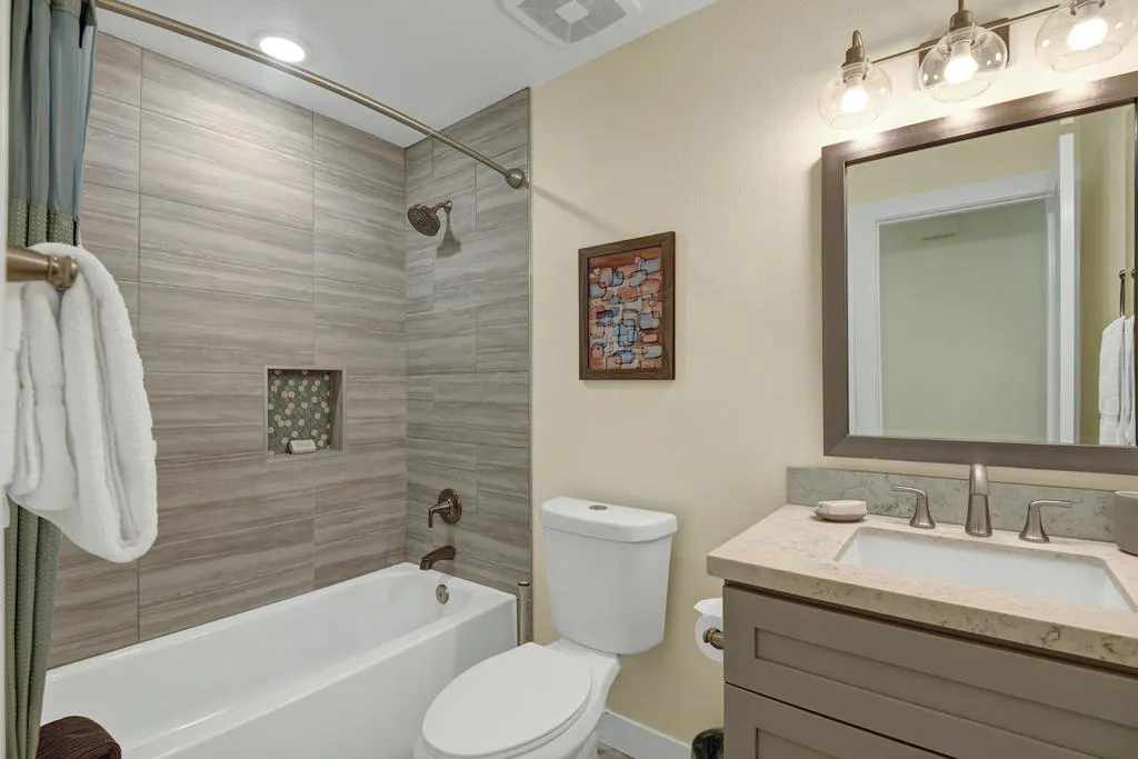 43733 Avenida Alicante, Palm Desert, California 92211 home-pic-17