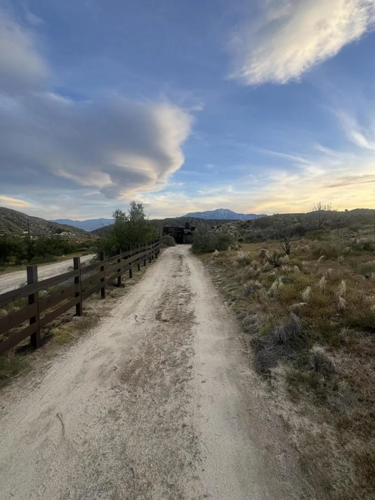 49075 Matzene Drive, Morongo Valley, California 92256 home-pic-18