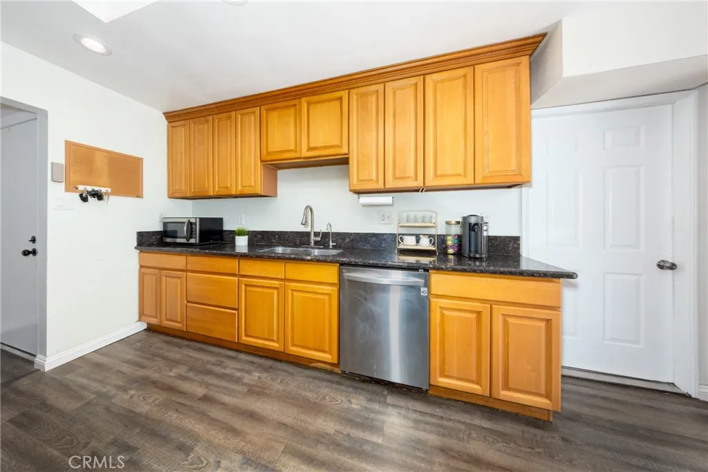 10512 Rose Hedge, Whittier, California 90606 home-pic-13