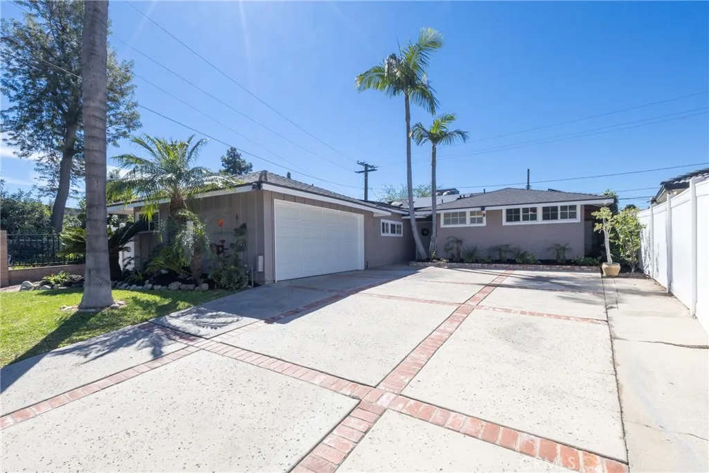 10512 Rose Hedge, Whittier, California 90606 home-pic-2