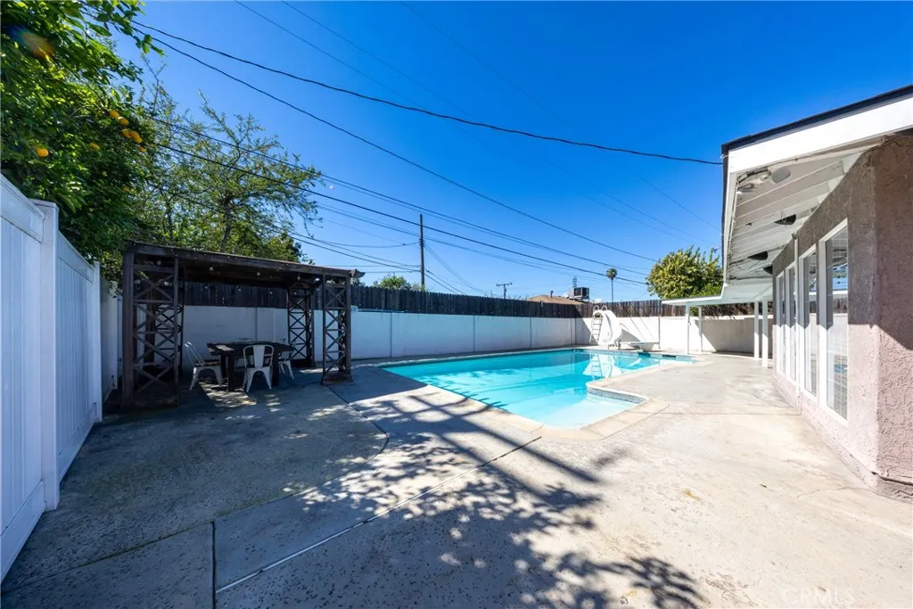 10512 Rose Hedge, Whittier, California 90606 home-pic-33