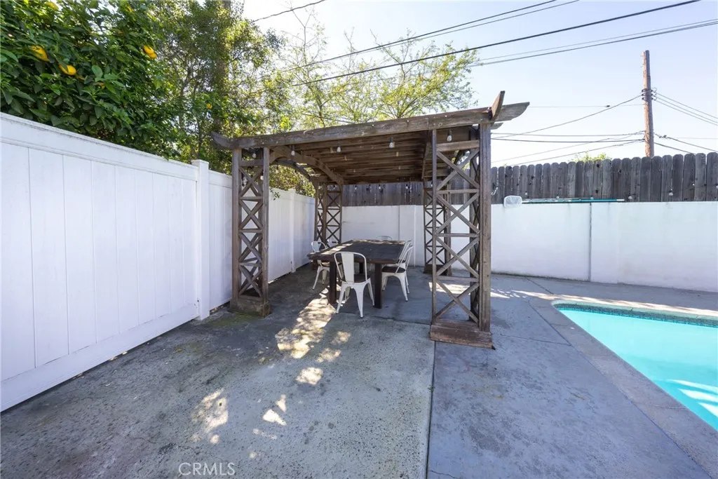 10512 Rose Hedge, Whittier, California 90606 home-pic-34