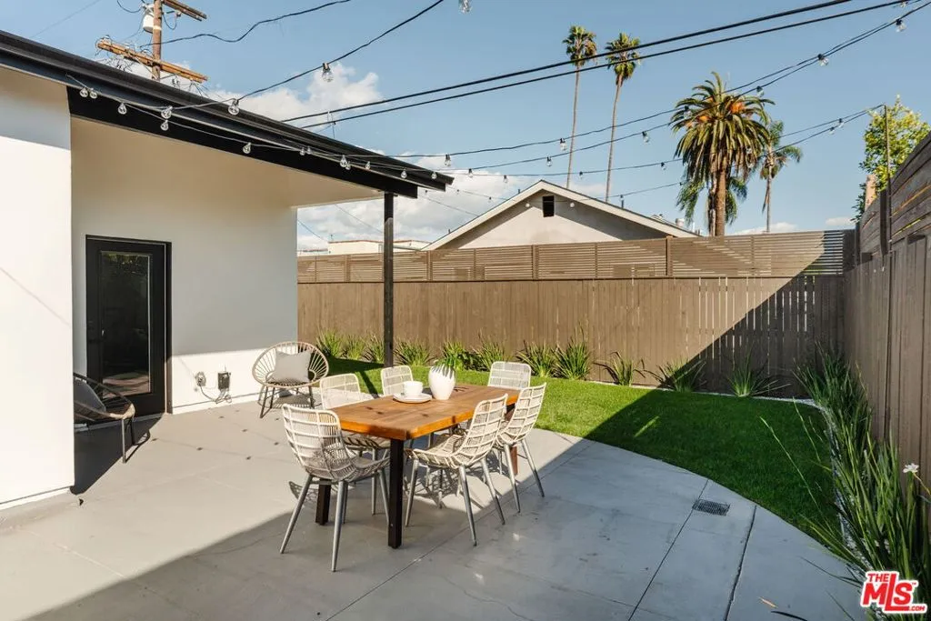 3014 S Norton Avenue, Los Angeles, California 90018 home-pic-33