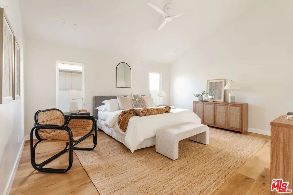 3014 S Norton Avenue, Los Angeles, California 90018 home-pic-23